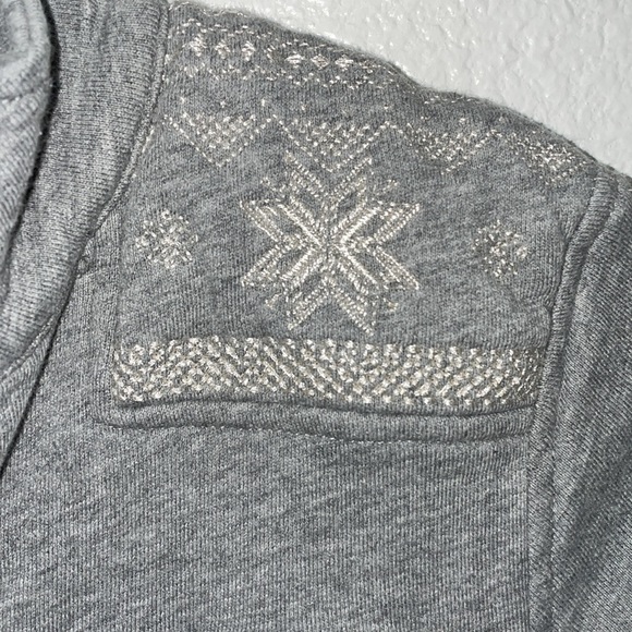 Vineyard Vines Snowflake Embroidered Shep 1/4 Zip Womens Size XXS - Picture 4 of 6